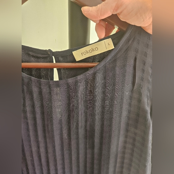 Beautiful navy blue shift dress - Picture 4 of 6